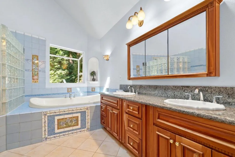 7034 Scotts Valley Drive Scotts Valley, CA 95066