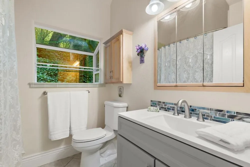 7034 Scotts Valley Drive Scotts Valley, CA 95066