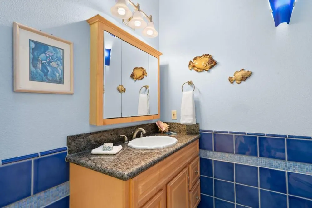 7034 Scotts Valley Drive Scotts Valley, CA 95066
