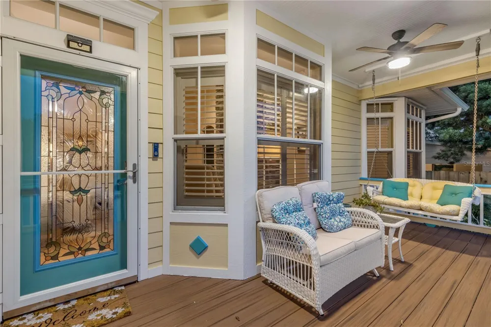 521 S PENINSULA AVENUE New Smyrna Beach, FL 32169