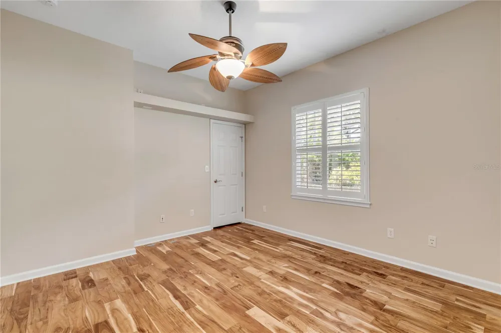 521 S PENINSULA AVENUE New Smyrna Beach, FL 32169