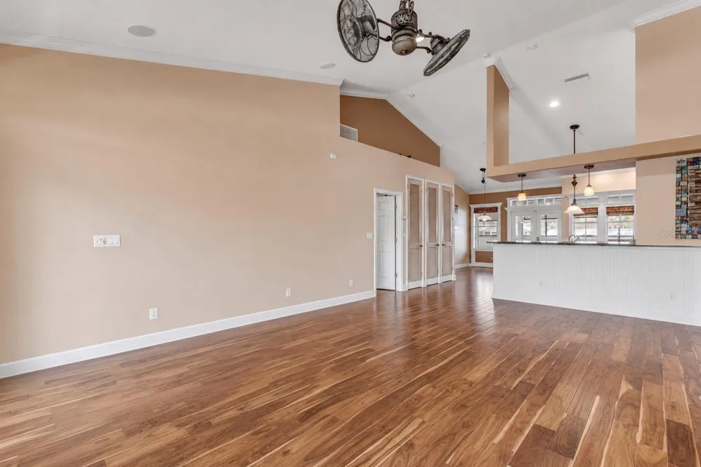 521 S PENINSULA AVENUE New Smyrna Beach, FL 32169