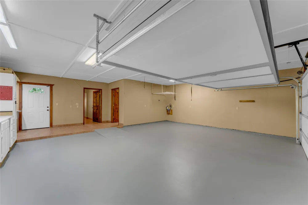 111 Woodlawn Drive Kingsland, TX 78639