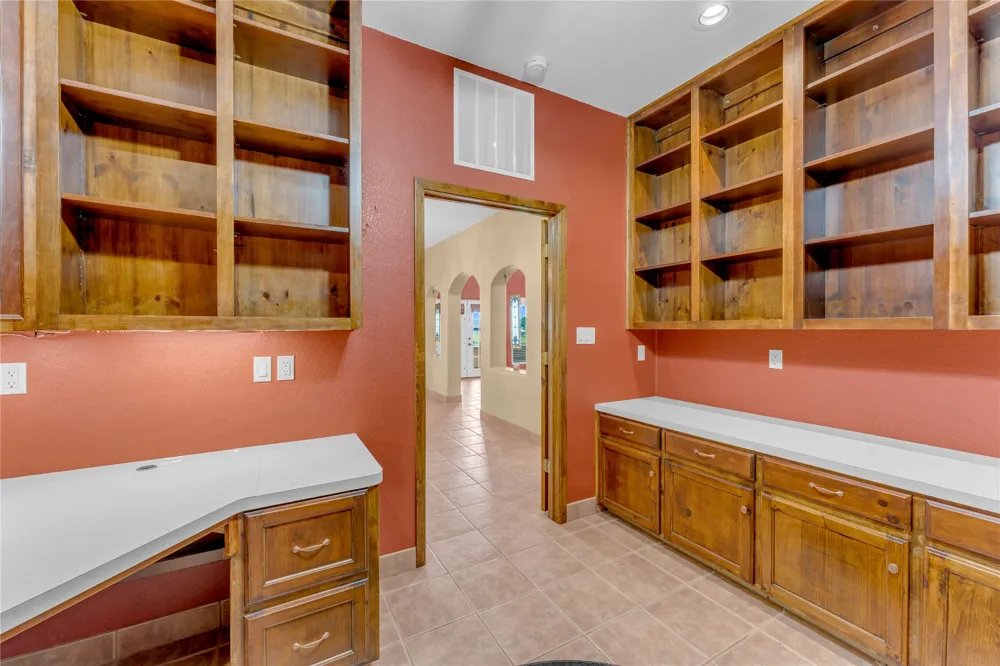 111 Woodlawn Drive Kingsland, TX 78639
