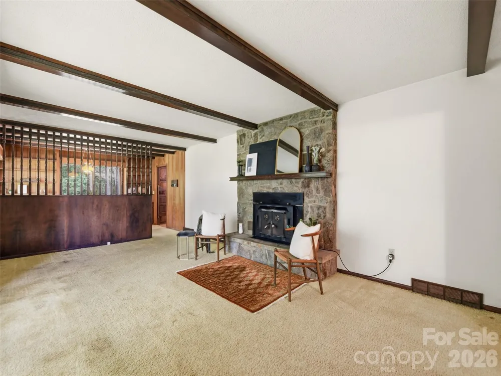 252 Big Stomp Road Waynesville, NC 28786