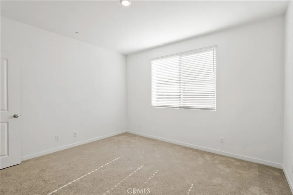 960 Tangent Privado #305 Ontario, CA 91764
