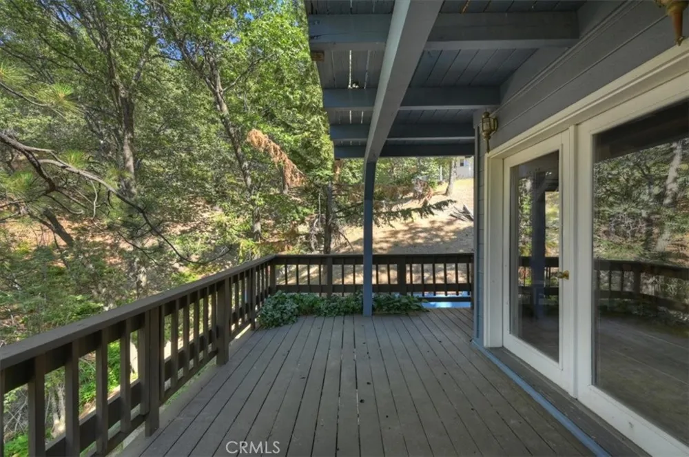 30228 Elfin Court Running Springs, CA 92382