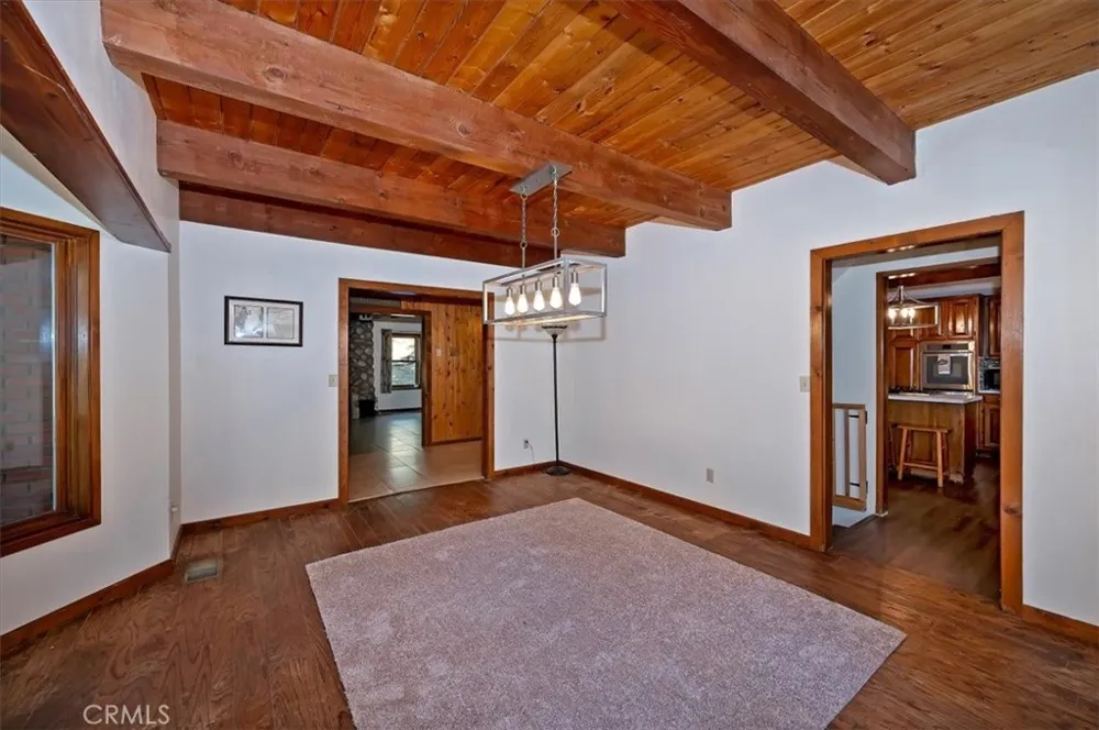 30228 Elfin Court Running Springs, CA 92382