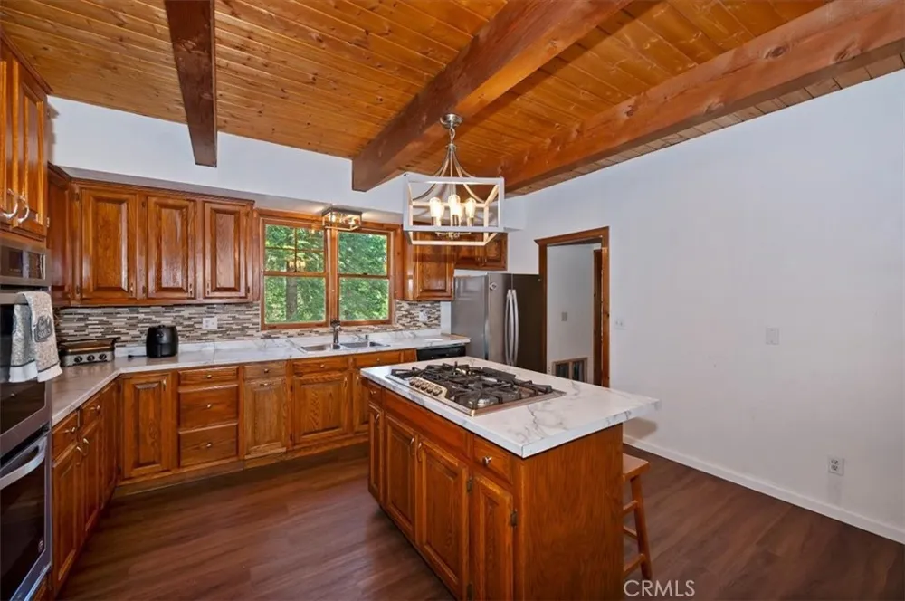 30228 Elfin Court Running Springs, CA 92382