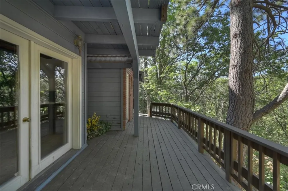30228 Elfin Court Running Springs, CA 92382