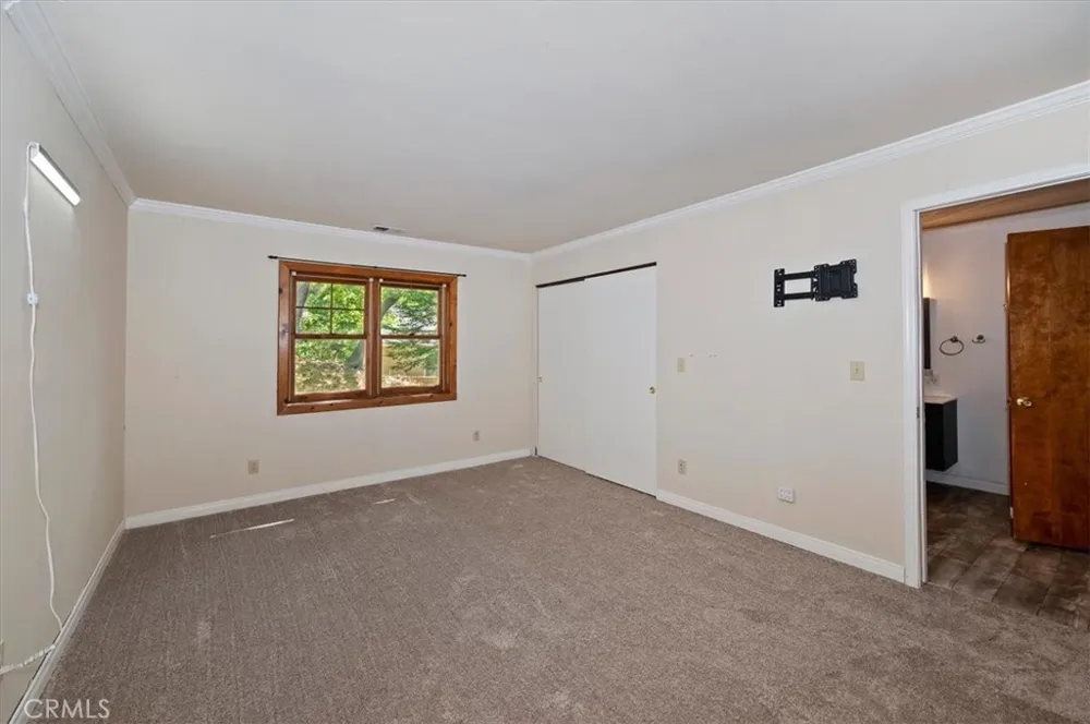 30228 Elfin Court Running Springs, CA 92382