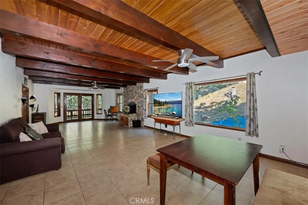 30228 Elfin Court Running Springs, CA 92382