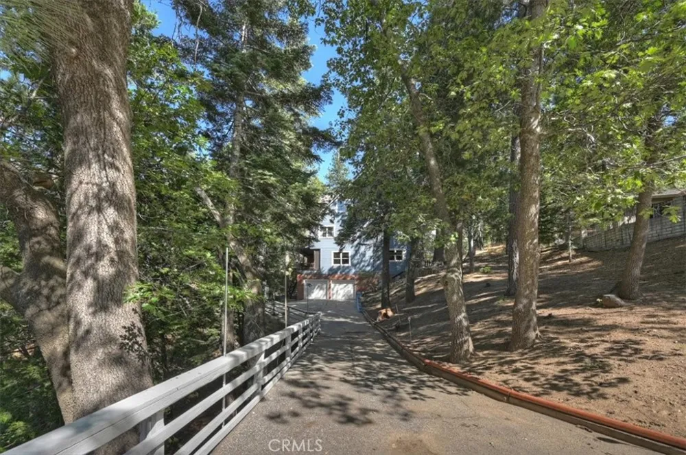 30228 Elfin Court Running Springs, CA 92382