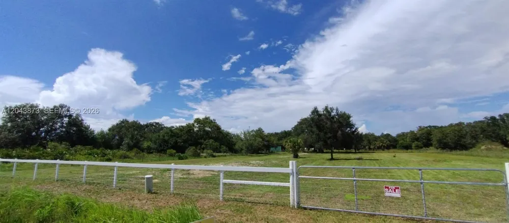 18611 NW 304 st Okeechobee, FL 34972