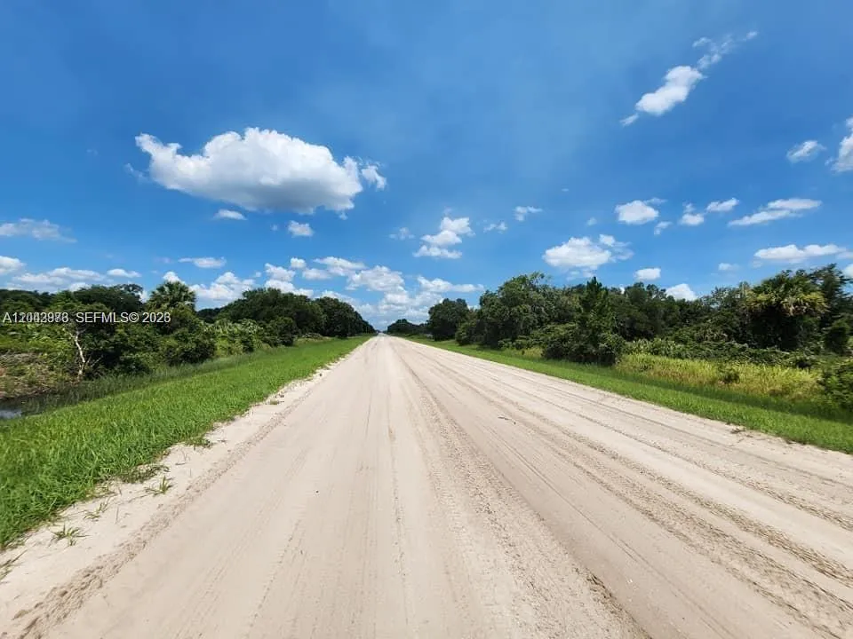 18611 NW 304 st Okeechobee, FL 34972