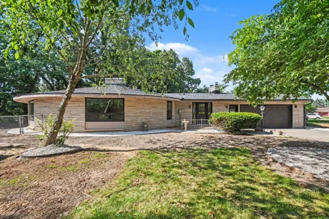 2631 Hillview Lane