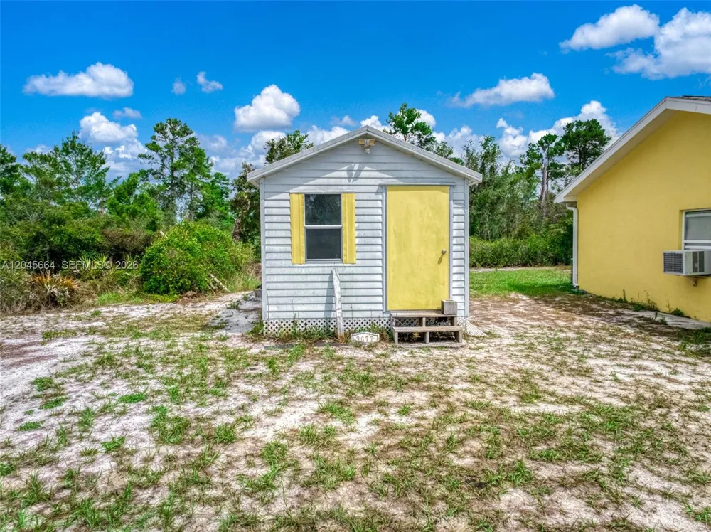 3077 W Scoralick Road Avon Park, FL 33825