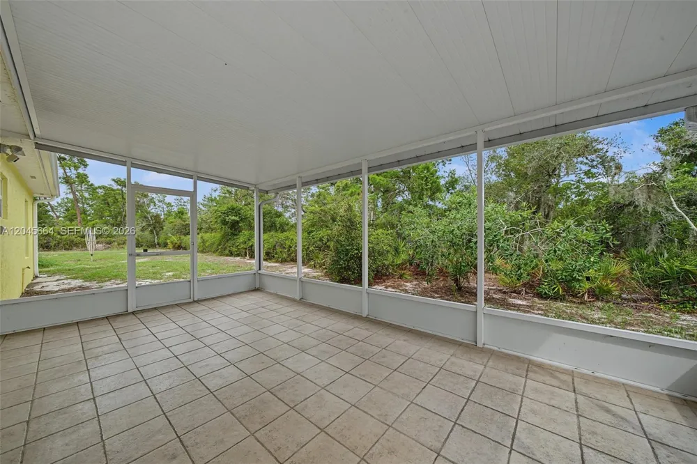 3077 W Scoralick Road Avon Park, FL 33825