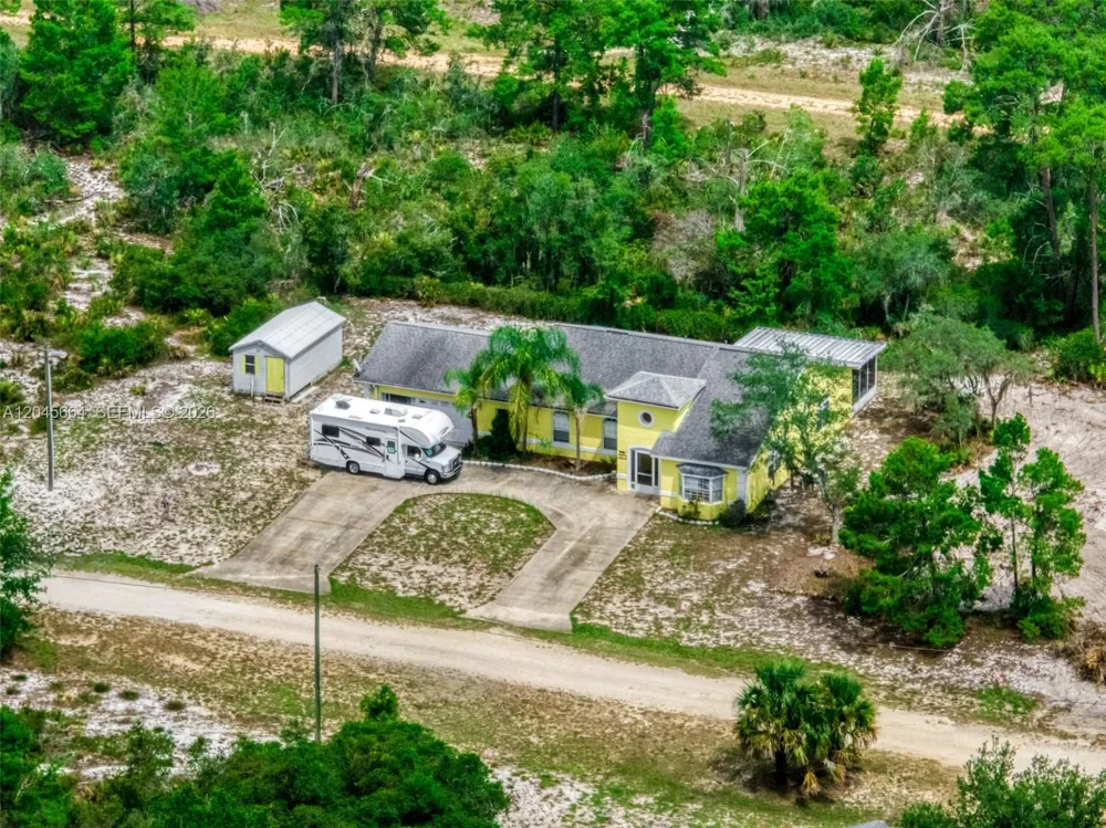 3077 W Scoralick Road Avon Park, FL 33825