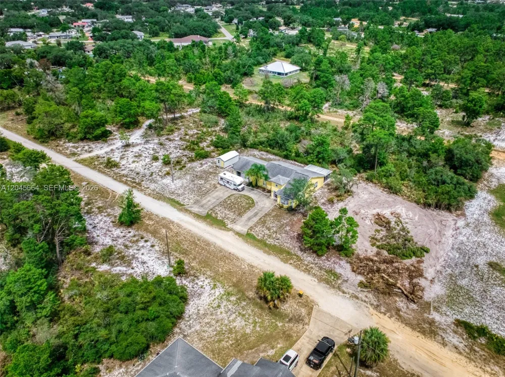 3077 W Scoralick Road Avon Park, FL 33825