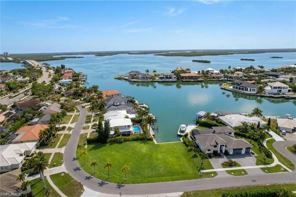 711 Fairlawn Court Marco Island, FL 34145