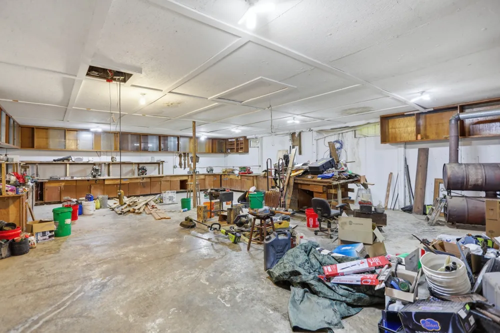 120 Bradley Ln Cottontown, TN 37048