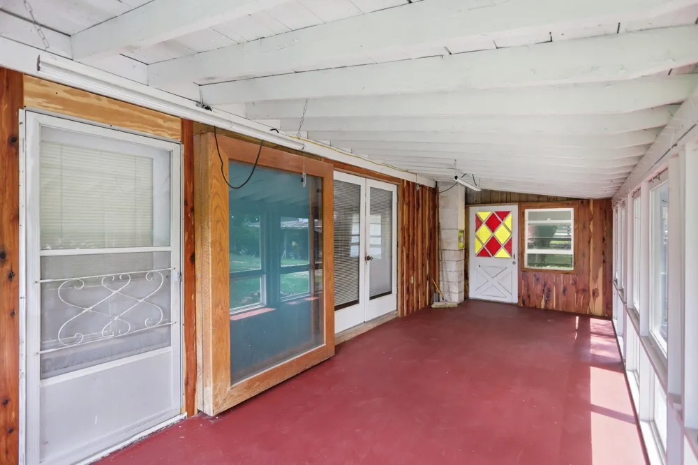 120 Bradley Ln Cottontown, TN 37048