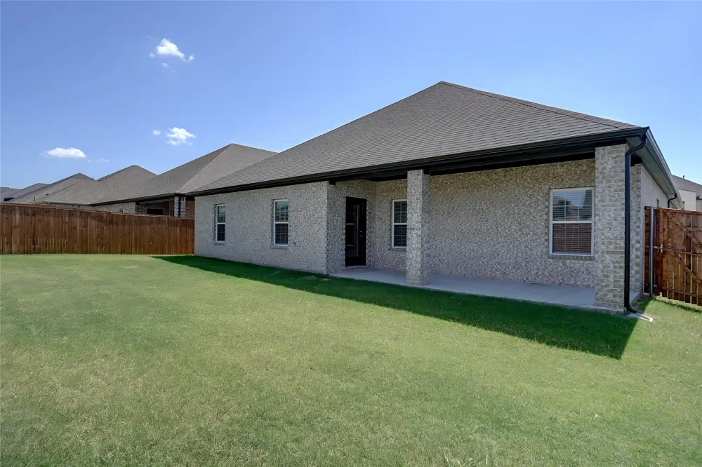 219 Community Drive Lavon, TX 75166