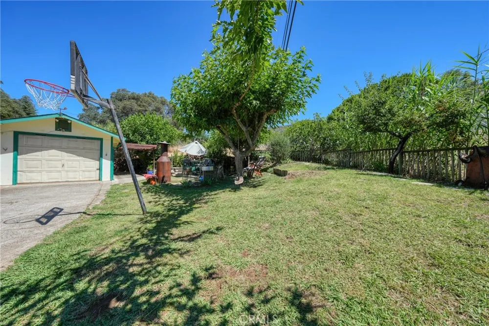 7035 Floyd Way Nice, CA 95464