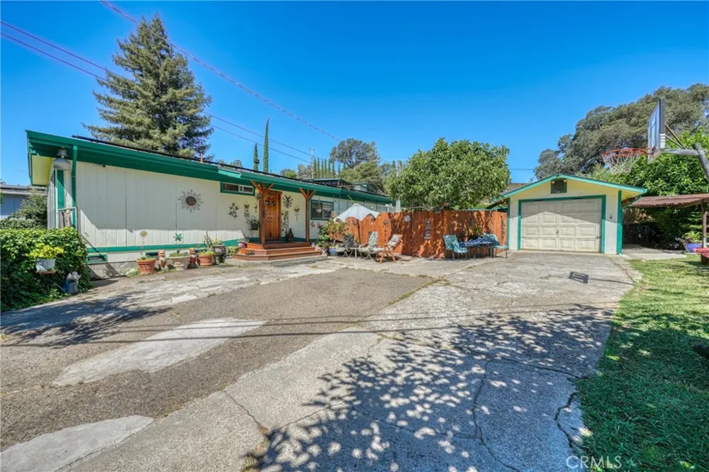 7035 Floyd Way Nice, CA 95464