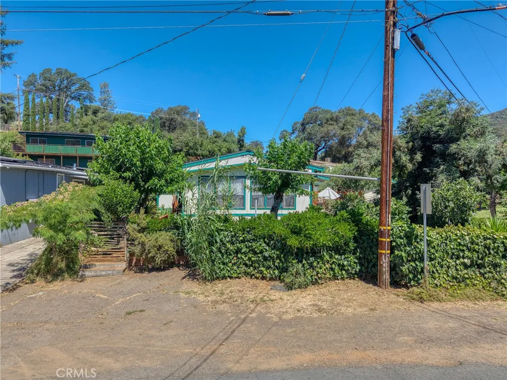 7035 Floyd Way Nice, CA 95464