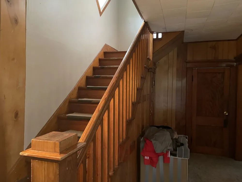 125 Cedar Avenue Alma City, MI 48801