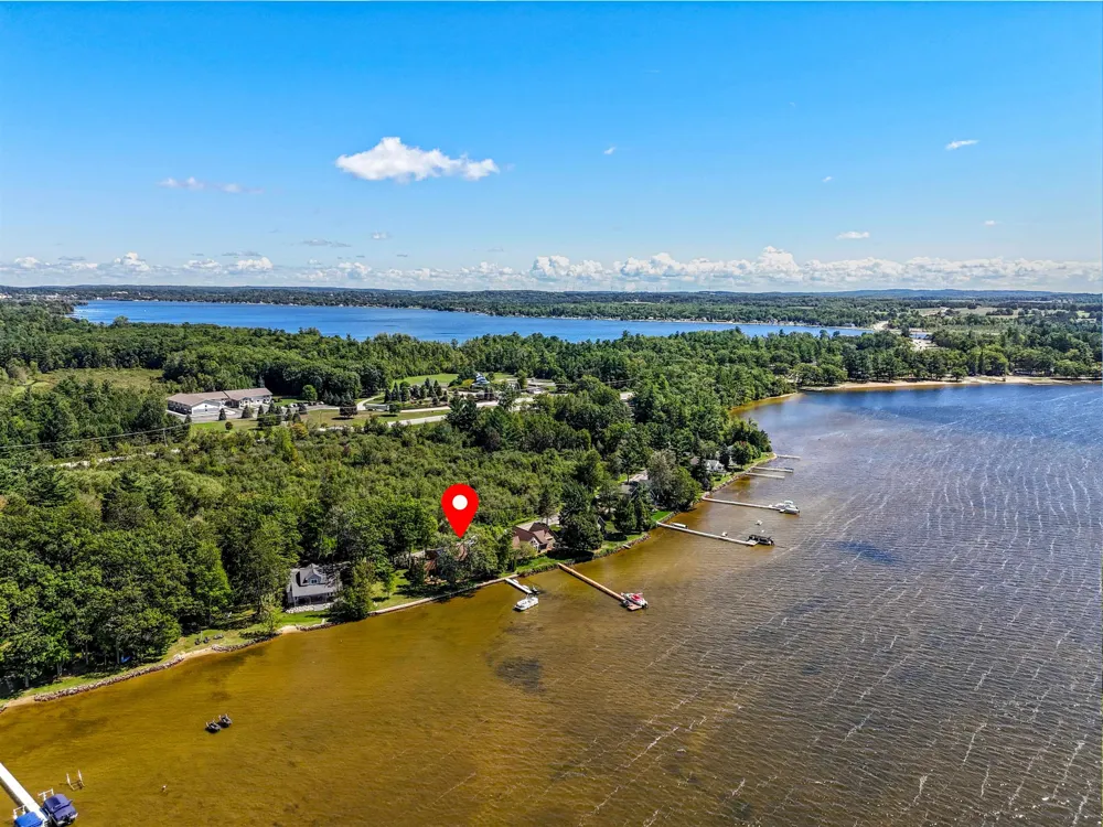 311 E Lake Mitchell Drive Cherry Grove Township, MI 49601