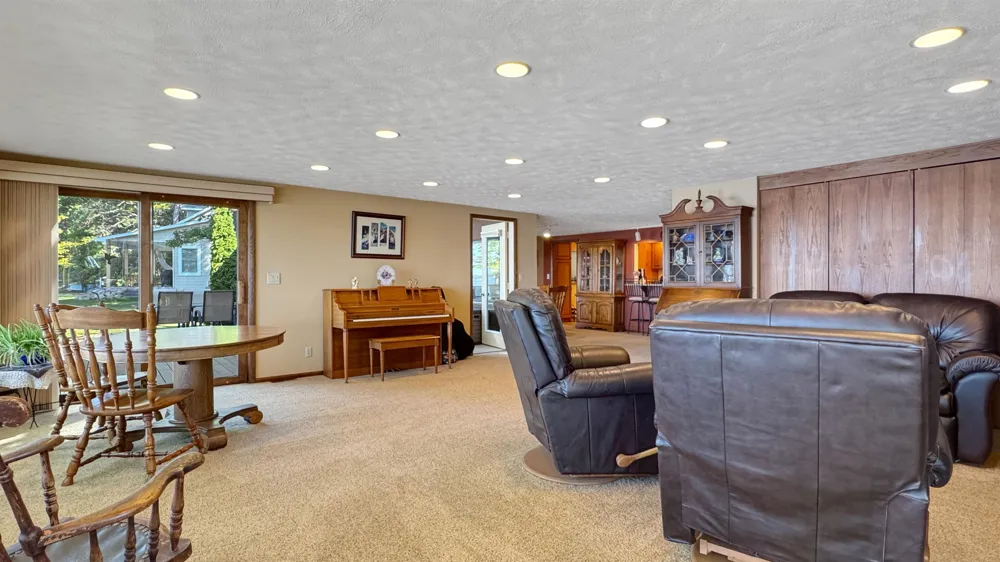 311 E Lake Mitchell Drive Cherry Grove Township, MI 49601