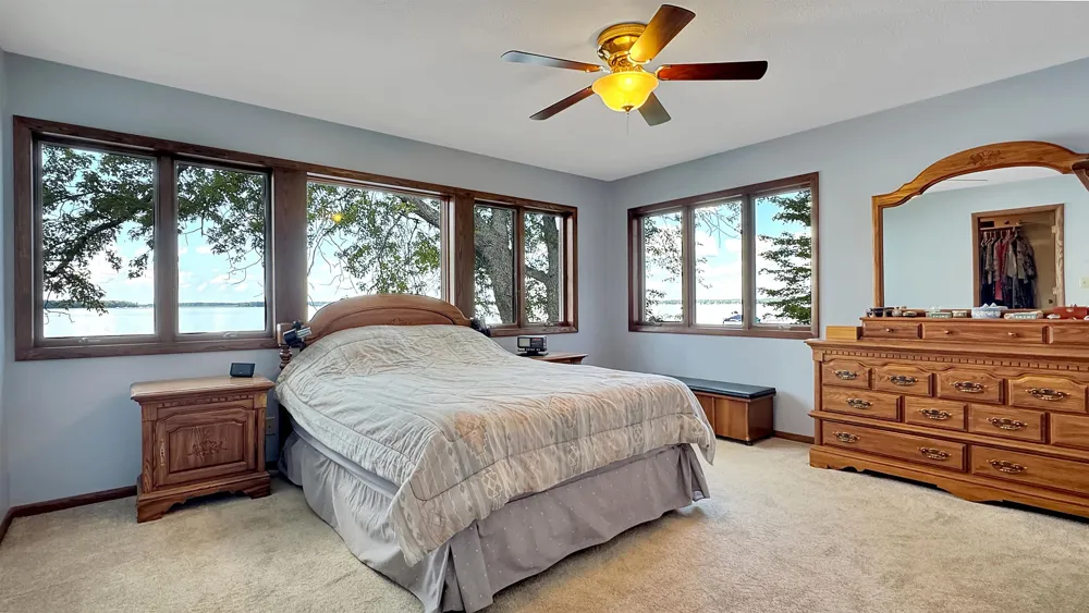 311 E Lake Mitchell Drive Cherry Grove Township, MI 49601