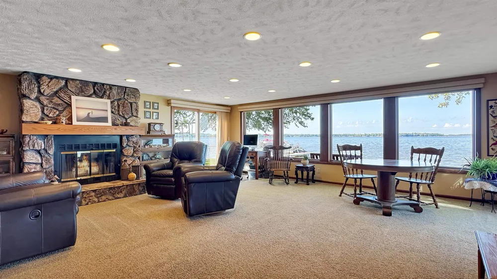 311 E Lake Mitchell Drive Cherry Grove Township, MI 49601