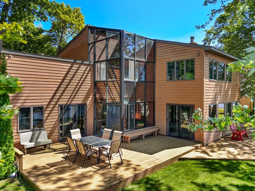 311 E Lake Mitchell Drive Cherry Grove Township, MI 49601