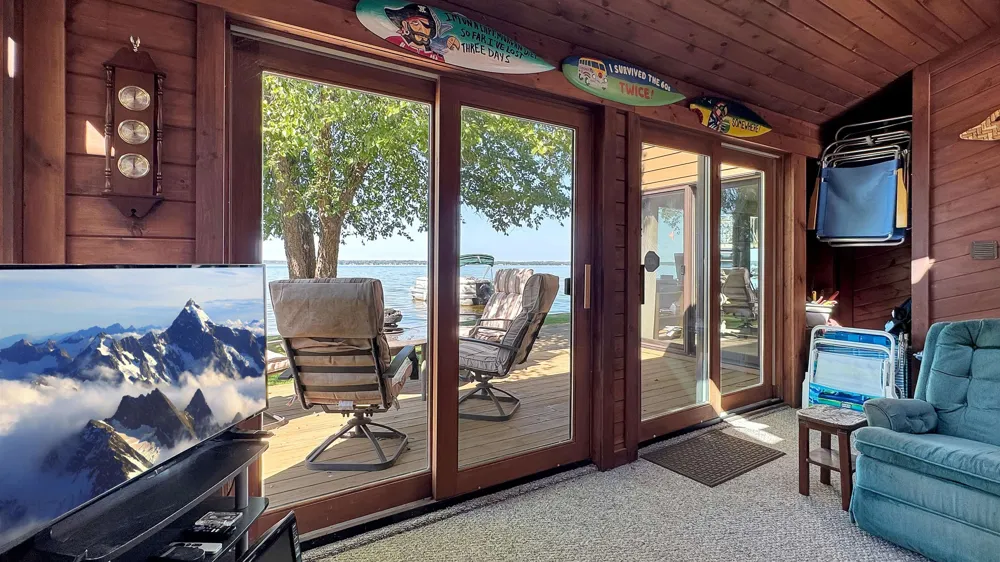 311 E Lake Mitchell Drive Cherry Grove Township, MI 49601