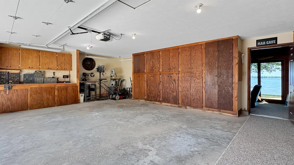 311 E Lake Mitchell Drive Cherry Grove Township, MI 49601