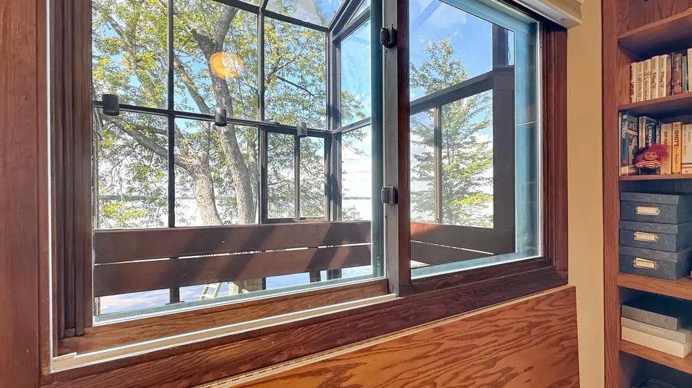 311 E Lake Mitchell Drive Cherry Grove Township, MI 49601