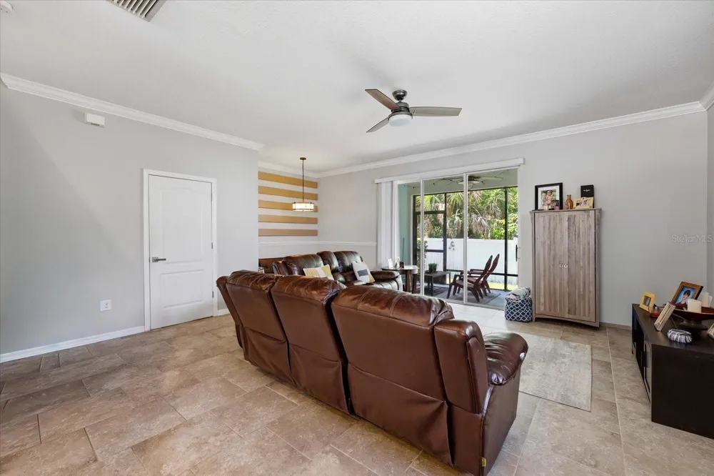 6453 BAYTOWN DRIVE Sarasota, FL 34240