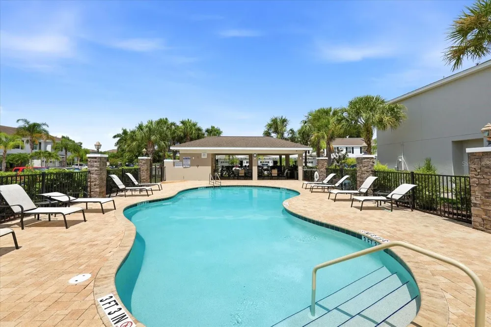 6453 BAYTOWN DRIVE Sarasota, FL 34240
