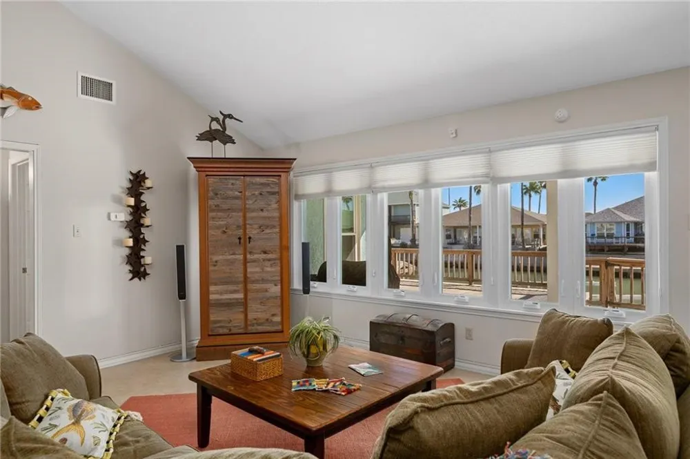 127 Sea Mist Drive Aransas Pass, TX 78336