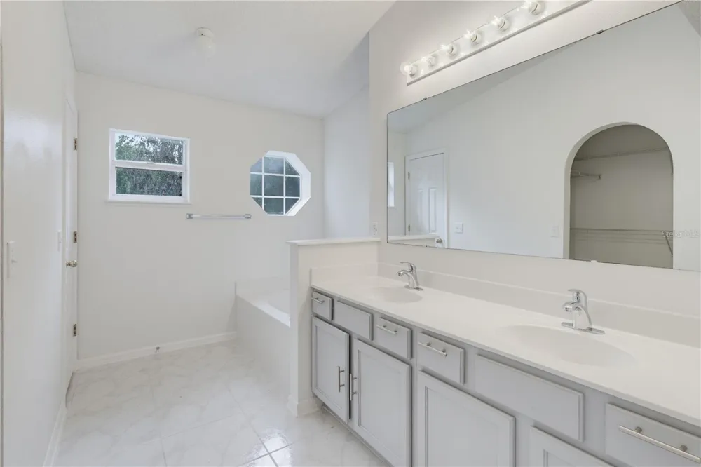 3015 ELBIB DRIVE St Cloud, FL 34772
