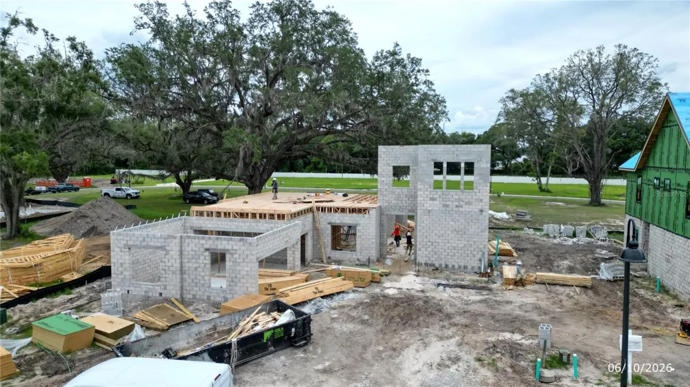 1152 PRADO LANE Oakland, FL 34787