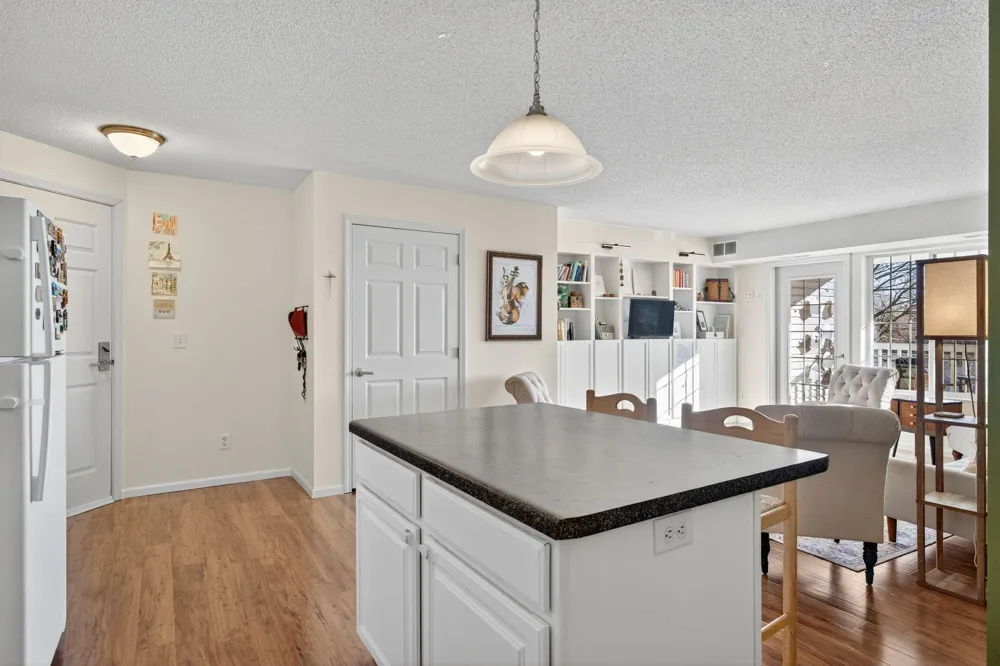 1976 29th Place NW #201 Rochester, MN 55901