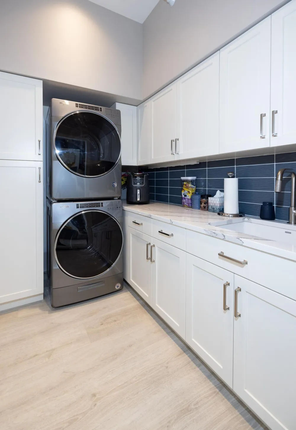 200 4th Avenue #405 Fargo, ND 58102