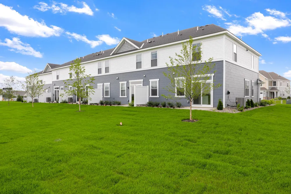 9413 4th Street Lane Lake Elmo, MN 55042