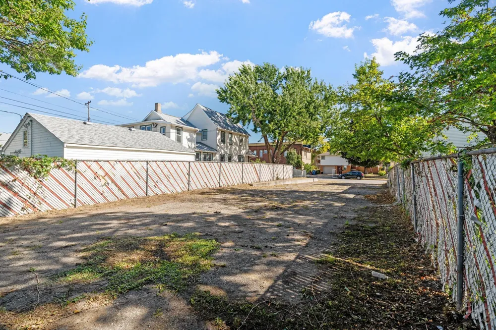 2110 4th Street NE Minneapolis, MN 55418