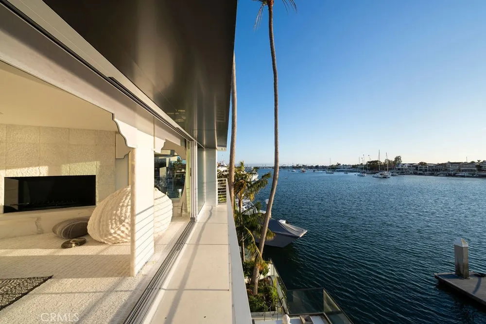 87 Linda Newport Beach, CA 92660